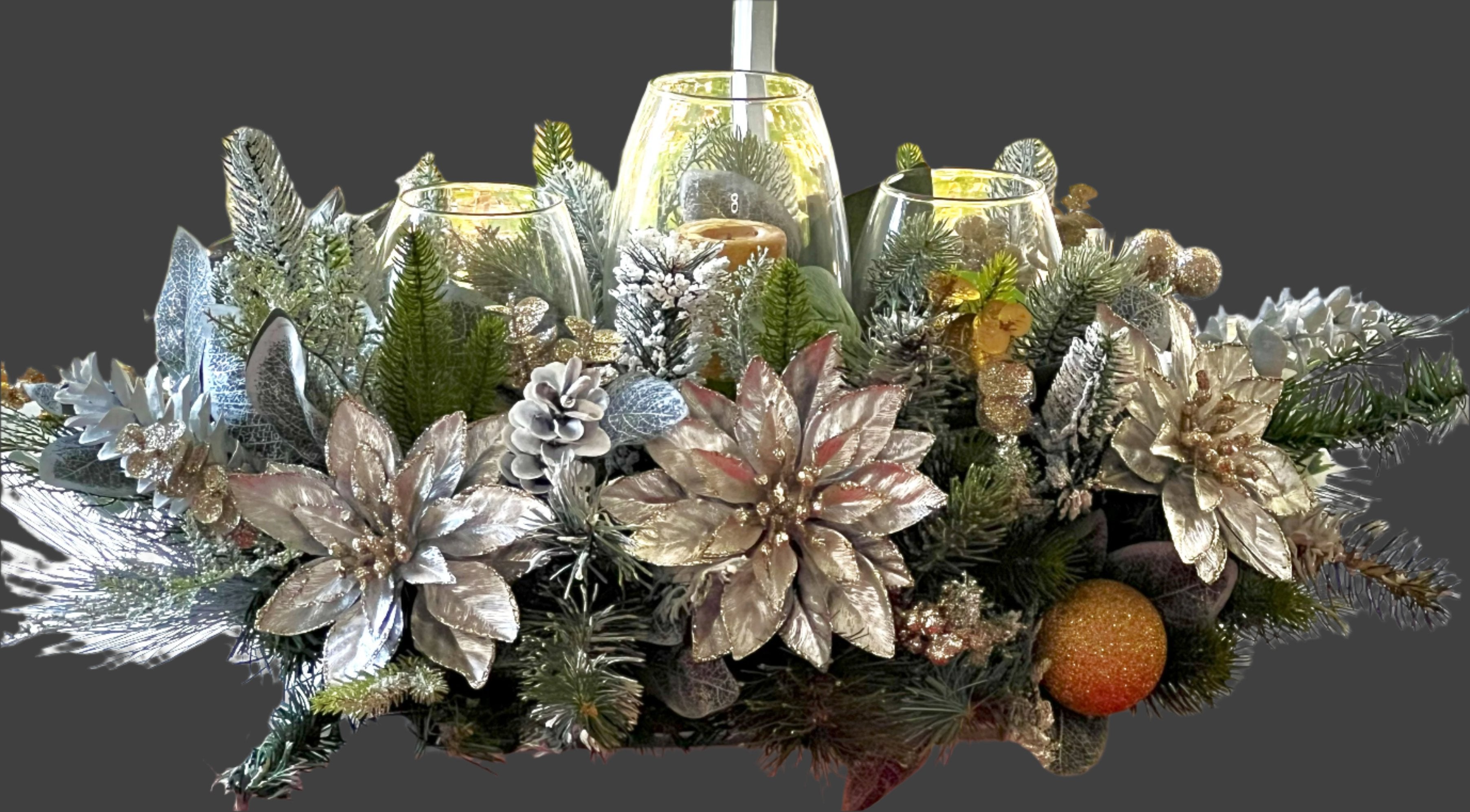 Xmas Centerpiece- Holiday Decor- Silver/Gold 24"Lx15"Wx10"H With Attached Glass Vase