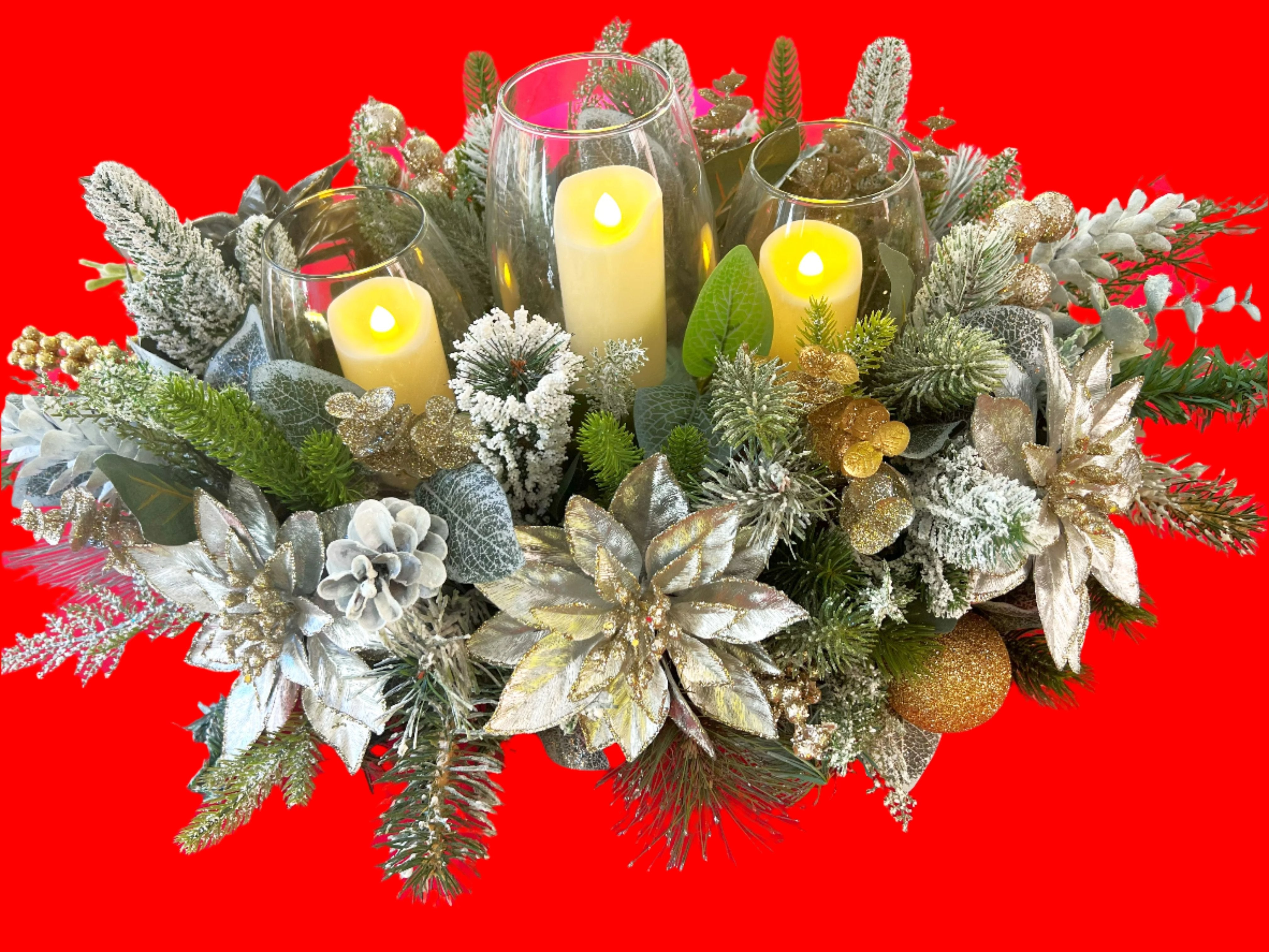 Xmas Centerpiece- Holiday Decor- Silver/Gold 24"Lx15"Wx10"H With Attached Glass Vase