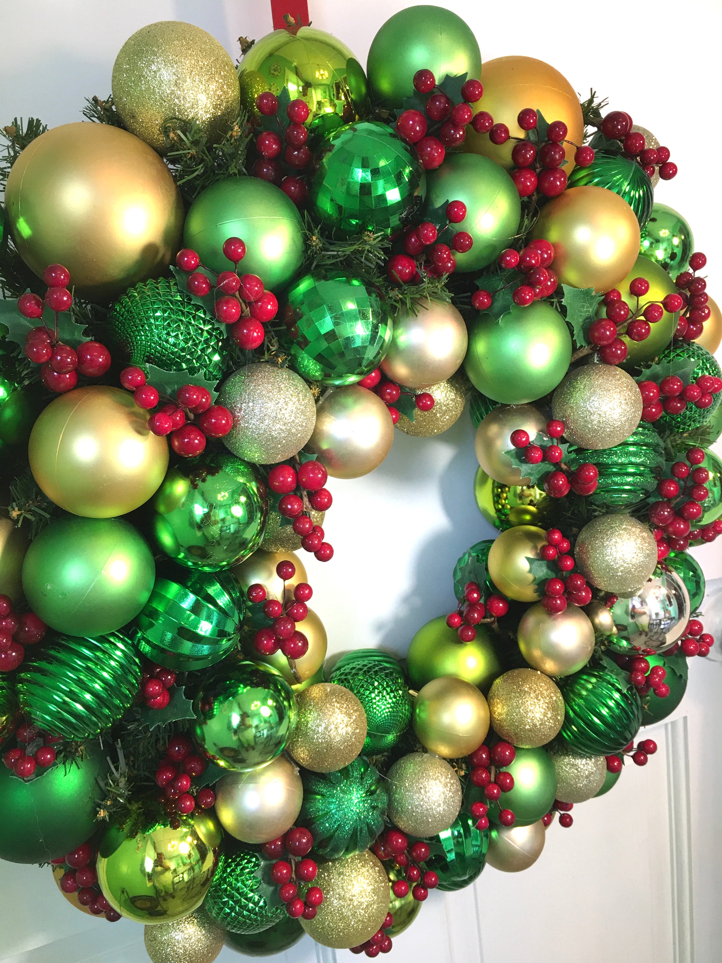 Pre-Lit Artificial Christmas Ornament Wreath with Red Berry - 9 Light Options 25" Diameter