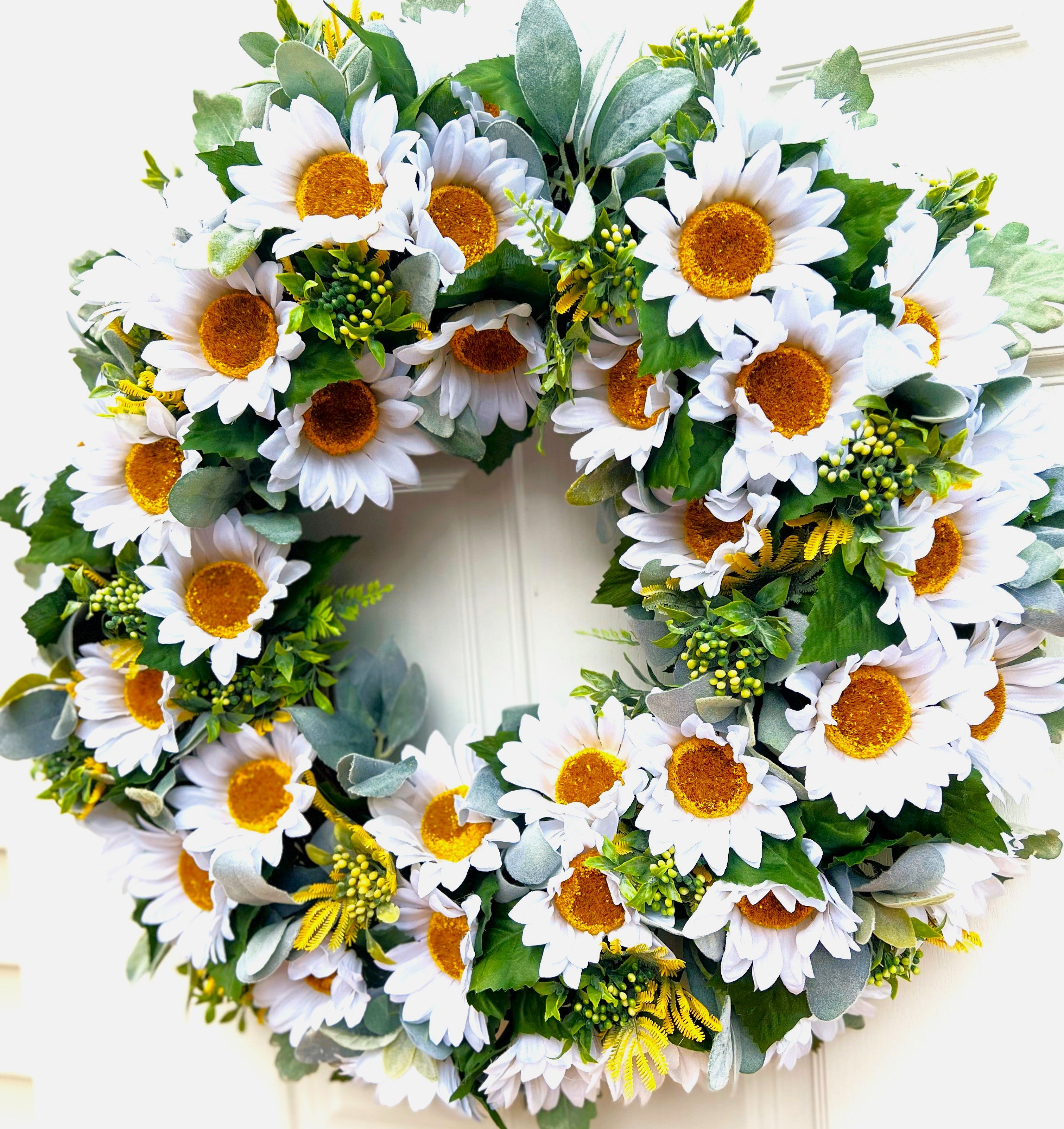 Gerber White Sunflower Wreath-Spring-Summer-28 Inches Diameter