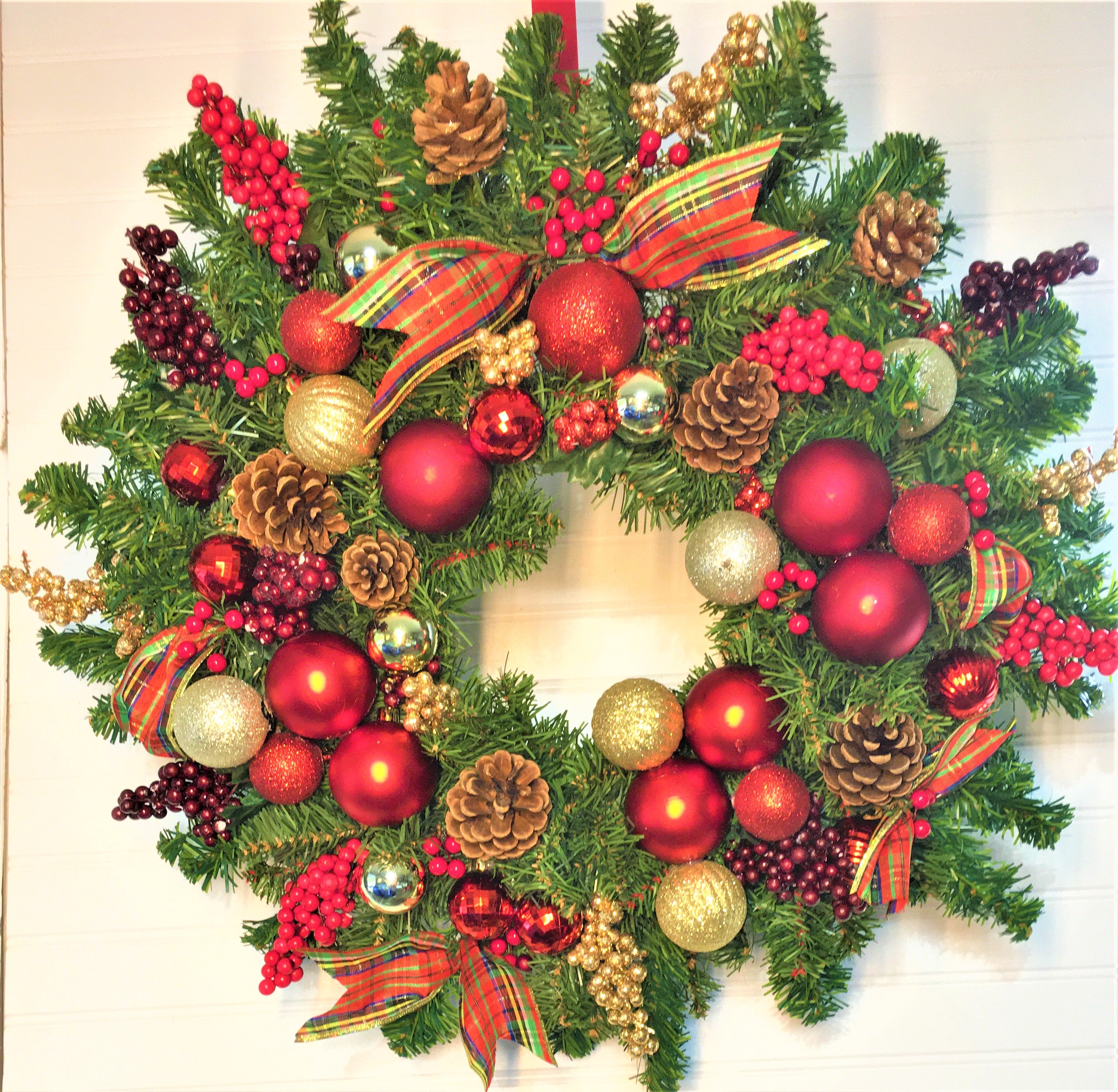 Traditional Wreath 24"